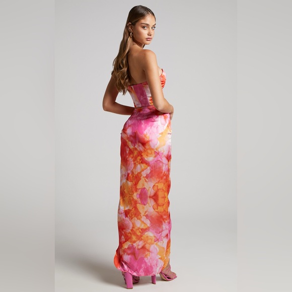 Showpo Vibrant Orange and pink skirt Set - Picture 11 of 11